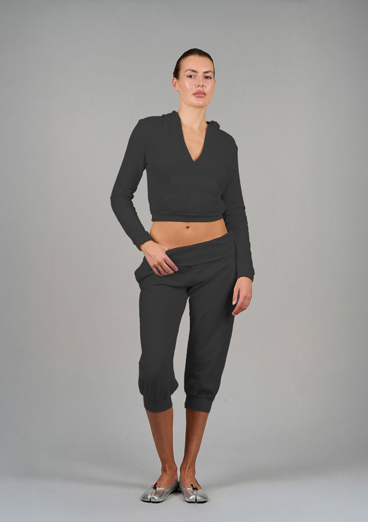 ‘Weekender’ Capri Track Pant - Black