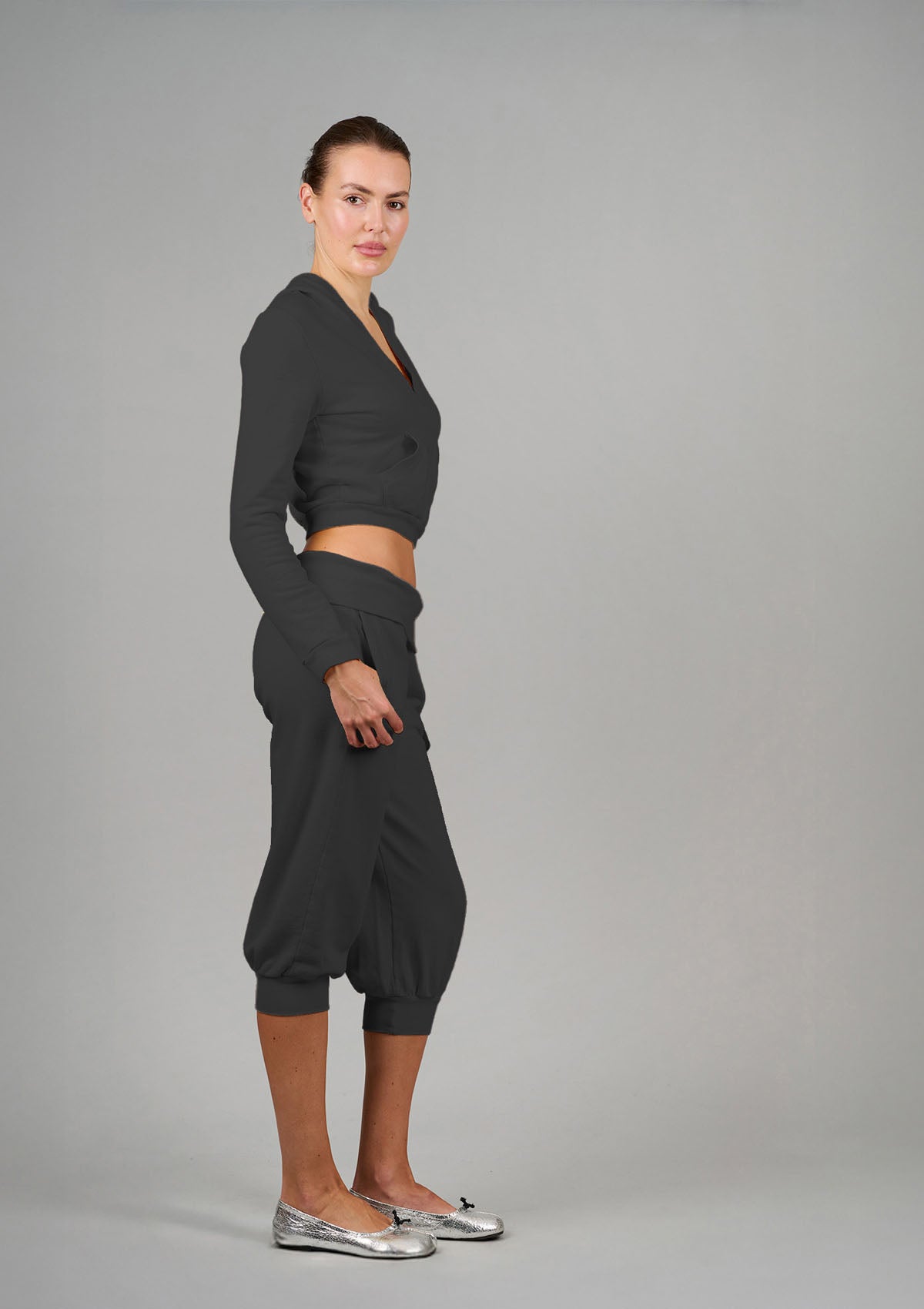 ‘Weekender’ Capri Track Pant - Black