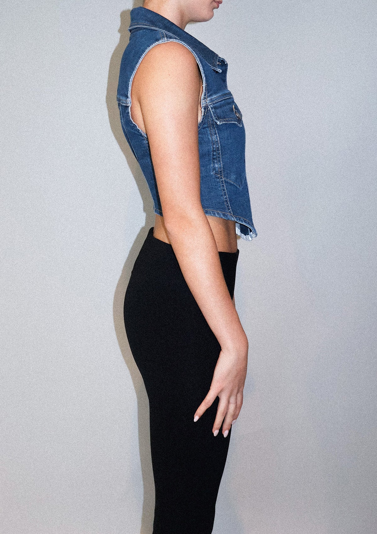 Bella Cropped Vest Jaded Wash