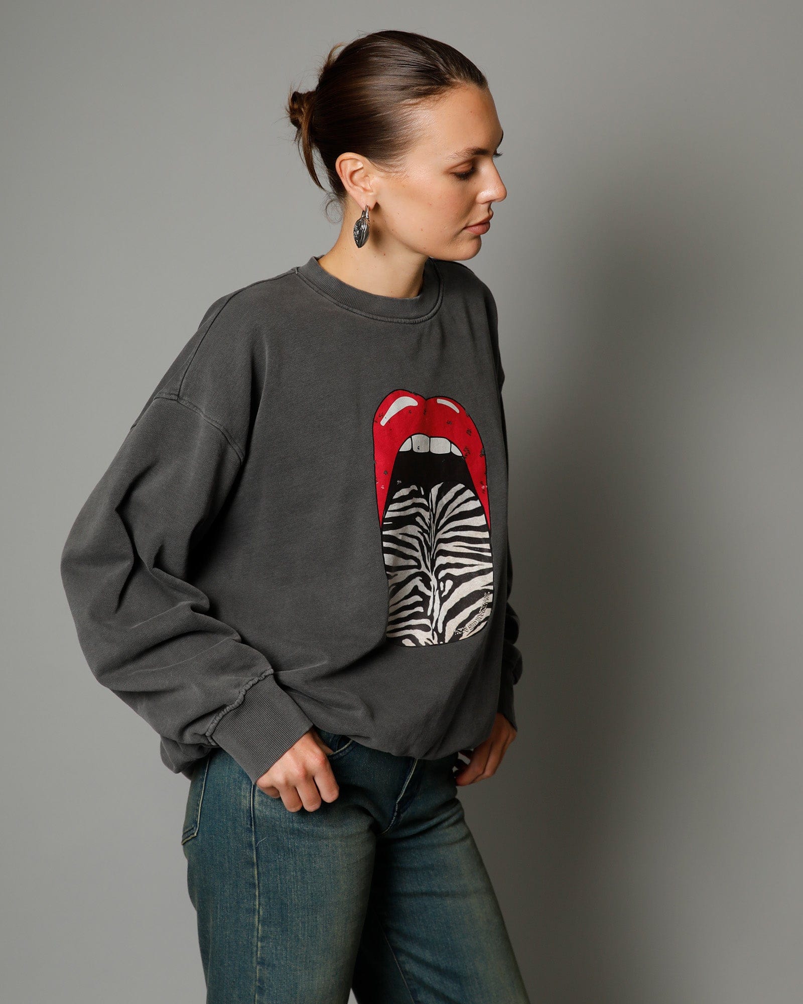 Debbie Zebra Lips Sweatshirt - Pigment Black