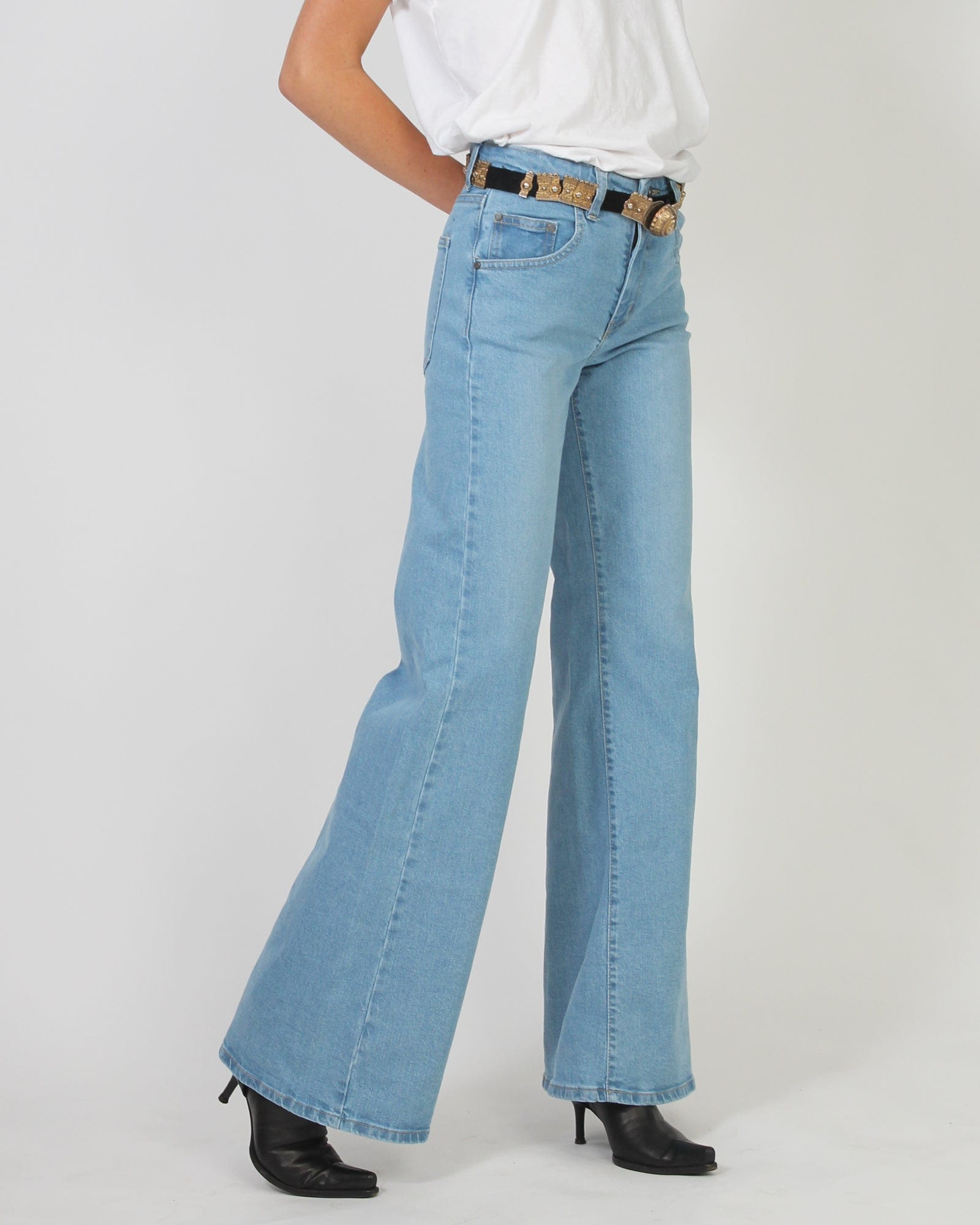 Kate Wide Leg Jean - Pale Wash