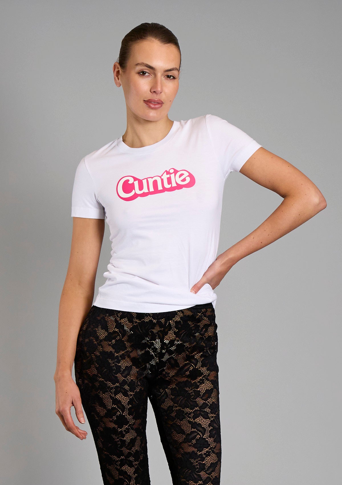 Margot Tee - Cuntie